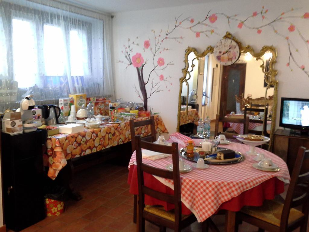 Cascina Dei Gelsi Hotel Sale Екстериор снимка