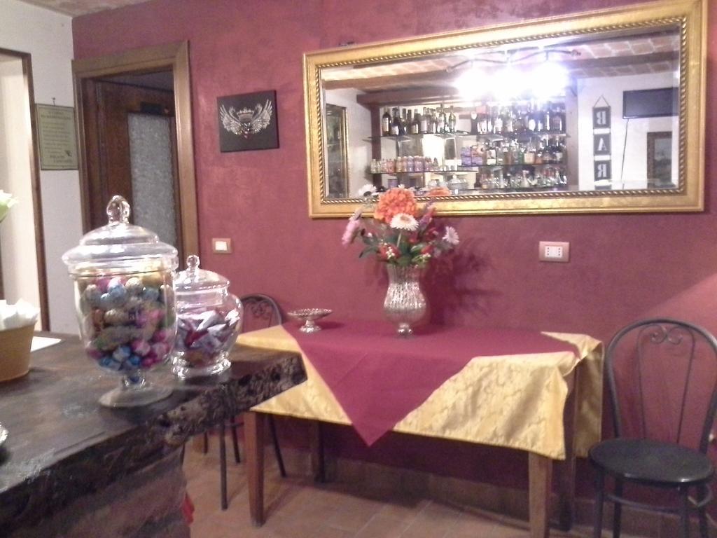 Cascina Dei Gelsi Hotel Sale Екстериор снимка